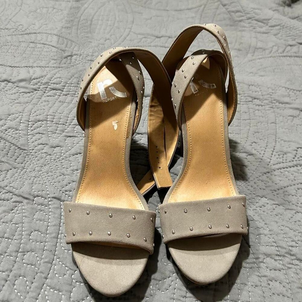 Unbranded Women's Tan and Cream Courts